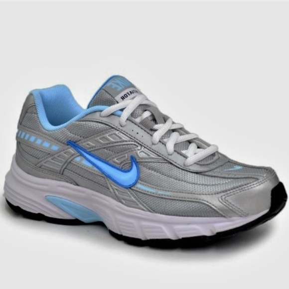 nike women's initiator wide running shoes